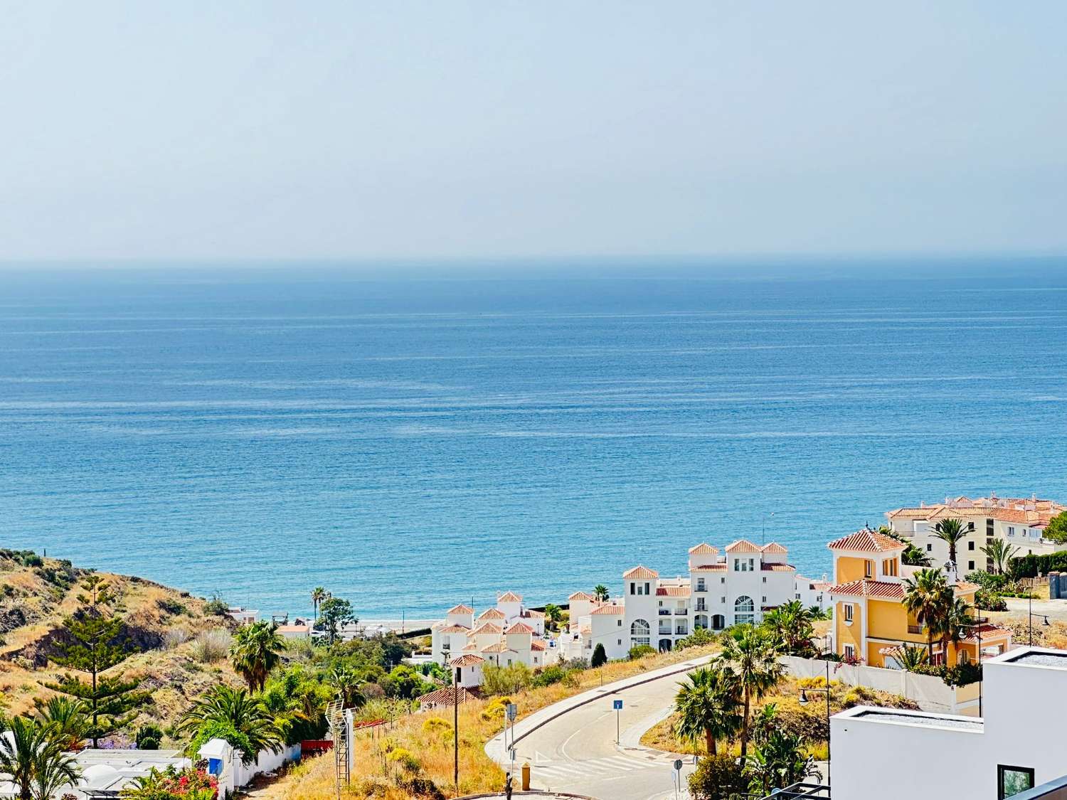 ¡Lujo y impresionantes vistas al mar!