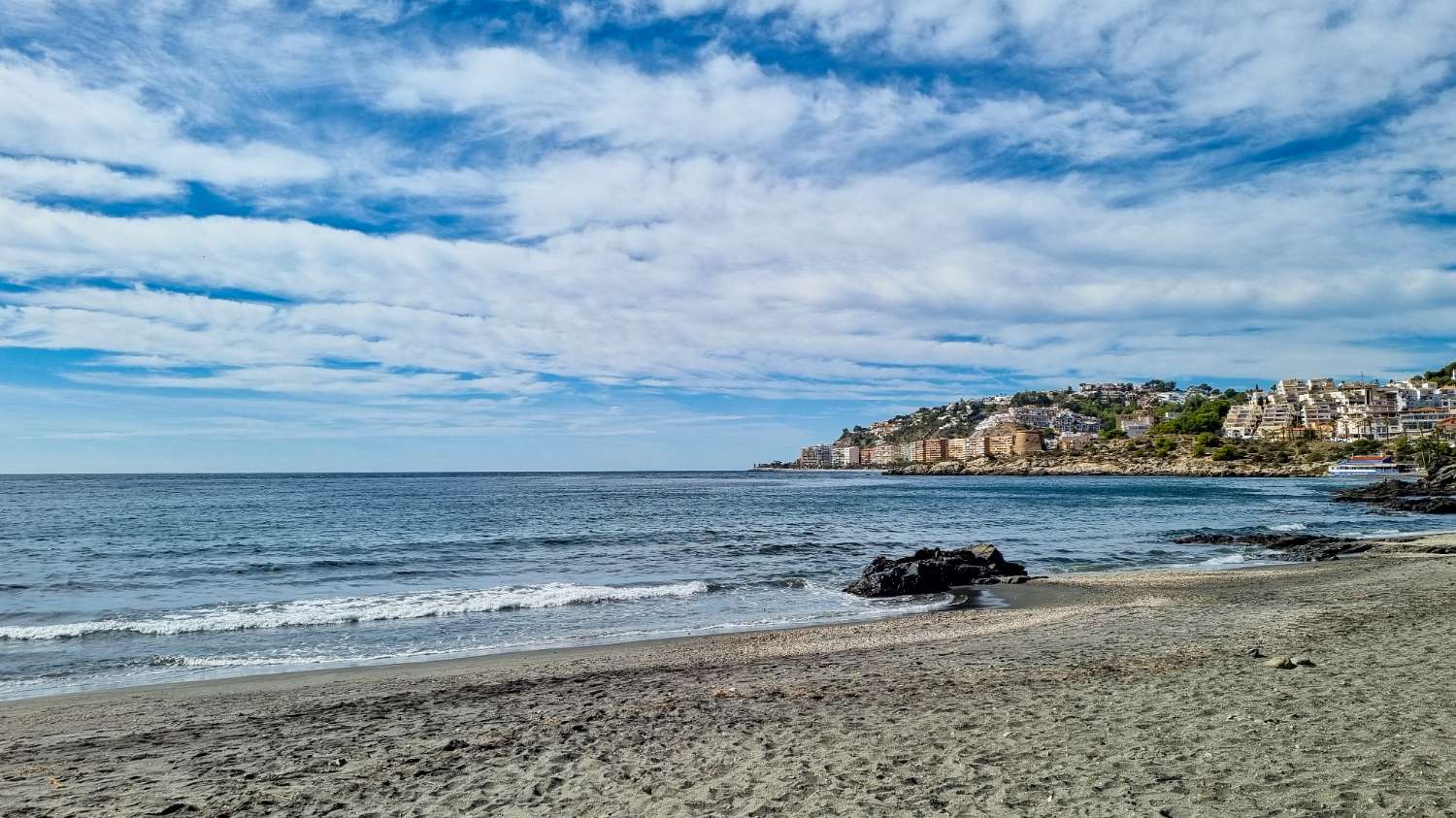 Neues Wohngebiet neben Playa de Calabajío!