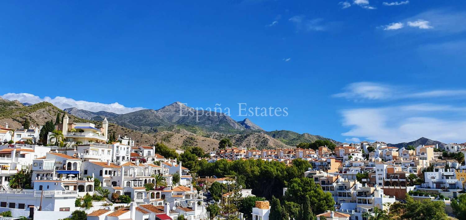 Perfect location in Nerja!