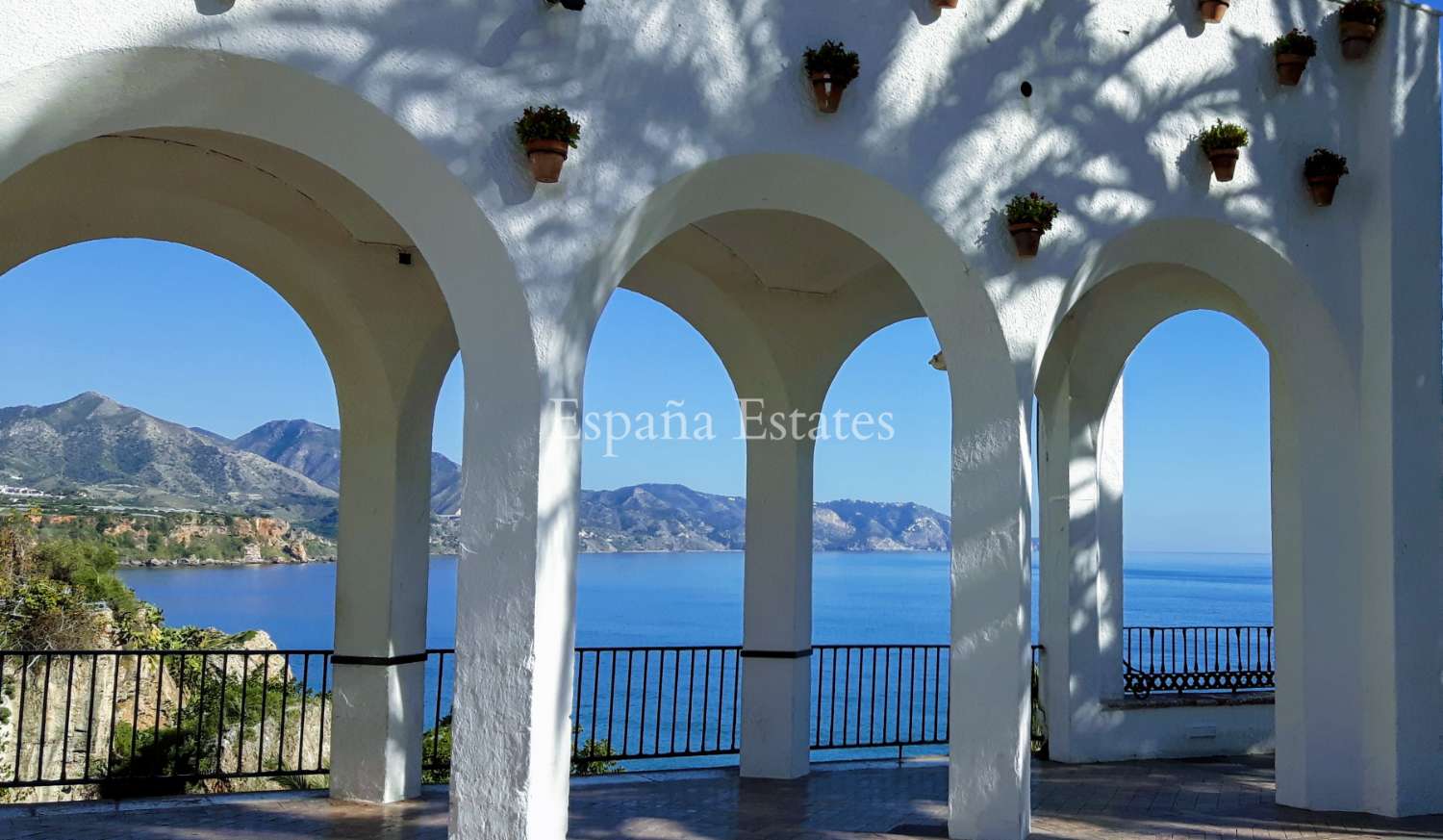 Perfect location in Nerja!