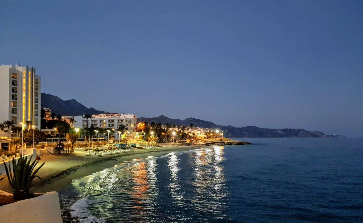 Terraced house with large terraces in Burriana, Nerja