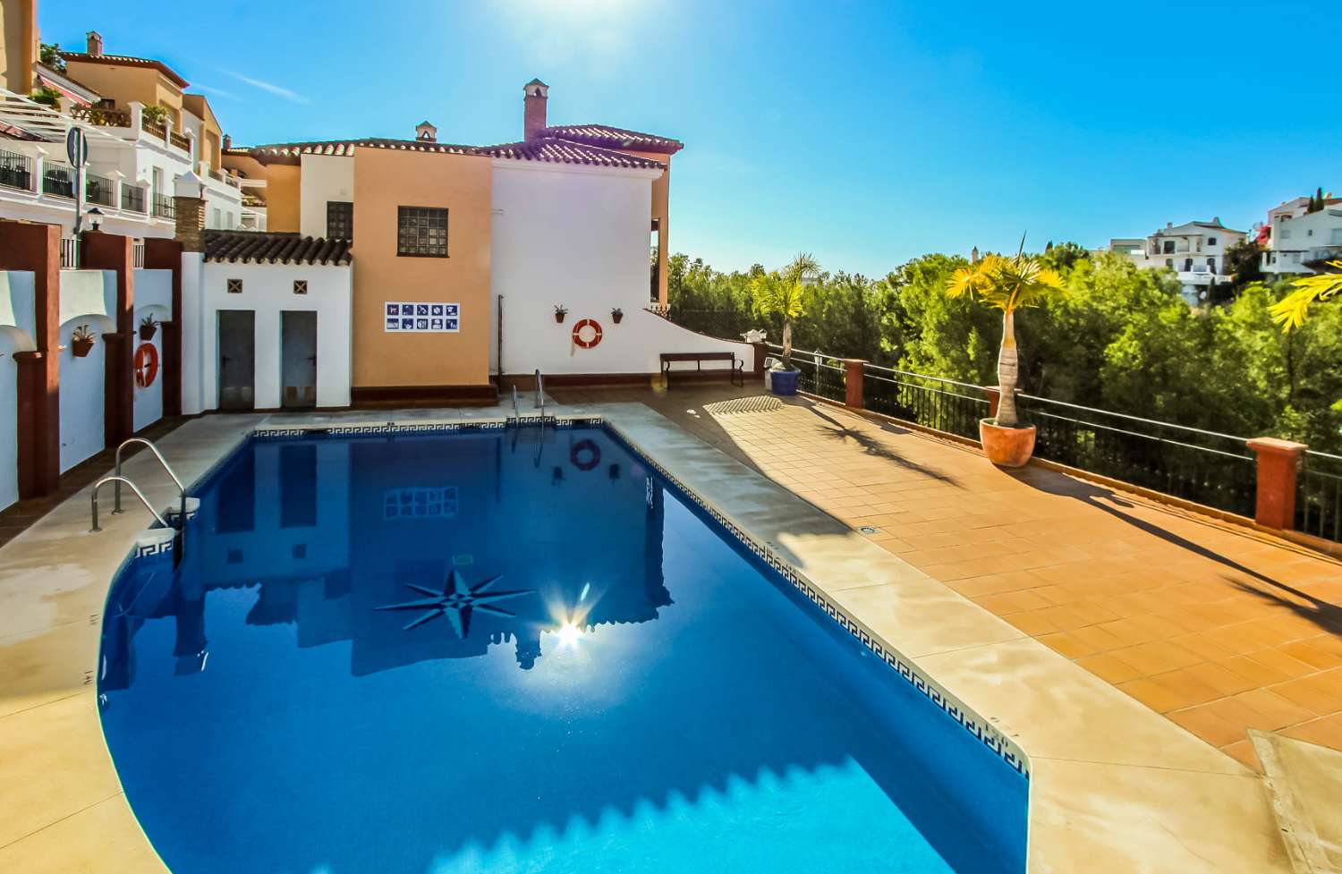 Terraced house with large terraces in Burriana, Nerja