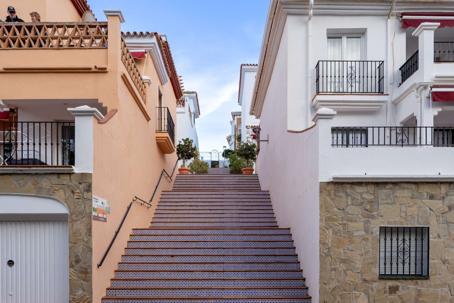 Terraced house with large terraces in Burriana, Nerja